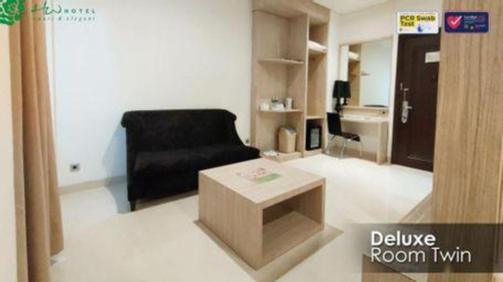 Hw Hotel Padang Esterno foto