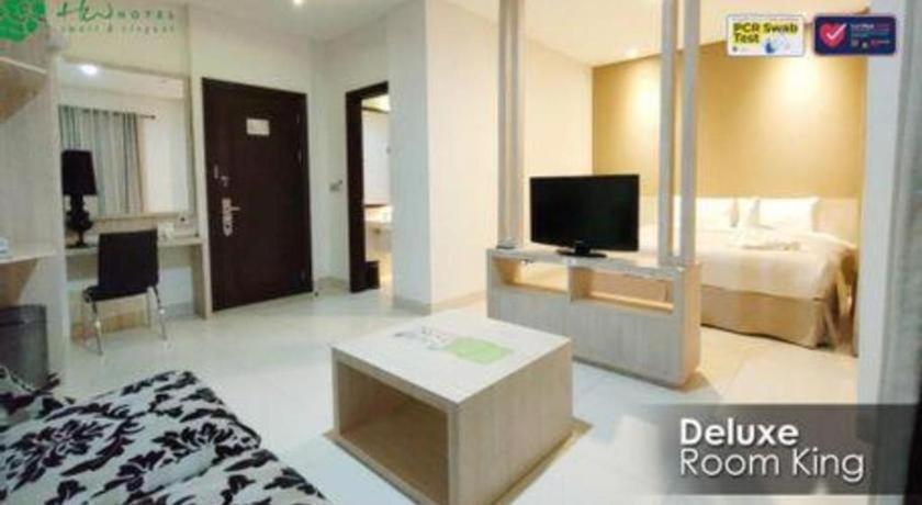 Hw Hotel Padang Esterno foto