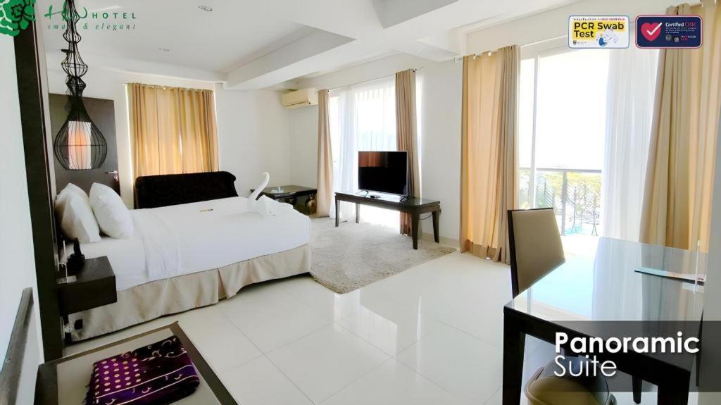 Hw Hotel Padang Esterno foto